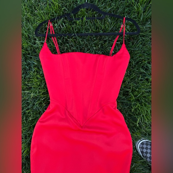 Sold Out House of CB Anais Corseted Midi Dress - Picture 7 of 10